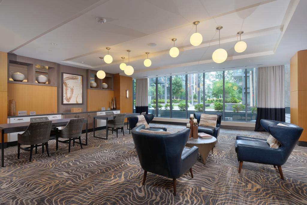 Global Luxury Suites In Downtown Bethesda Bagian luar foto